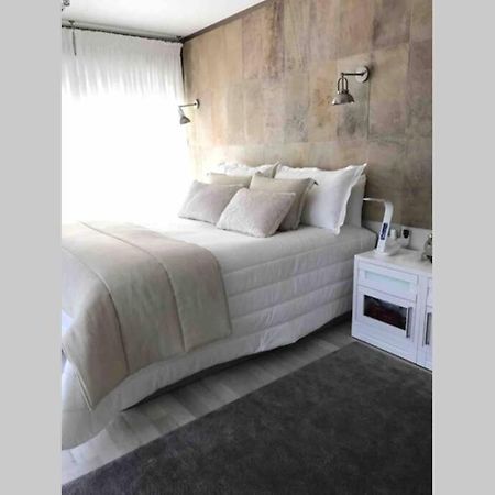Апартаменты Piso Otero Ocampo, En El Centro De Sanxenxo Понтеведра Экстерьер фото